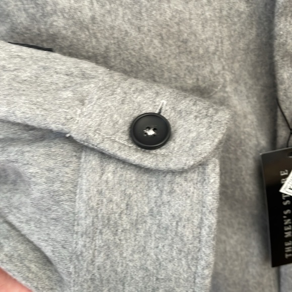 NWT 100% Cashmere Button down shirt - Picture 7 of 7